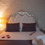 Suitefrattini Private Affittacamere 4*