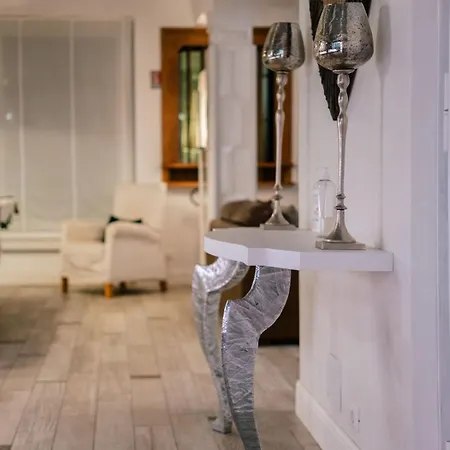 Pensjonat Suitefrattini Private *